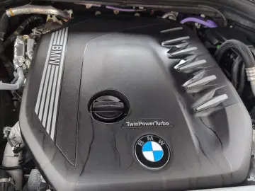 BMW X4 xDrive30d M Sport Standheizung AHK Head-Up