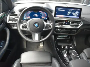 BMW X4 xDrive 30 d M SPORT HEAD-UP PANO AHK LEDER