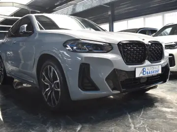 BMW X4 xDrive 30 d M SPORT HEAD-UP PANO AHK LEDER