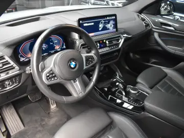 BMW X4 xDrive 30 d M SPORT HEAD-UP PANO AHK LEDER