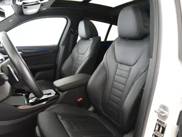 BMW X4 xDrive30d M Sport ACC Pano HUD 360  StandHzg
