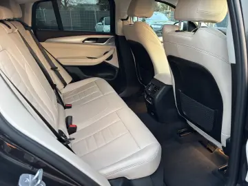 BMW X4 xDrive 30 d Leder Kamera Navi 20Zoll Head-Up