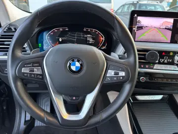 BMW X4 xDrive 30 d Leder Kamera Navi 20Zoll Head-Up