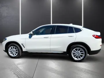 BMW X4 xDrive20i 18 ALU DAB LED LIVE COCKPIT PLUS