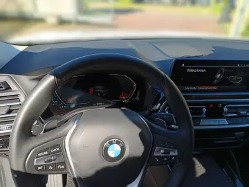 BMW X4 xDrive20i 18 ALU DAB LED LIVE COCKPIT PLUS