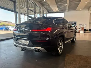 BMW X4 xDrive30d AT Innovationsp. Sport Aut. Head-Up