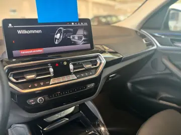 BMW X4 xDrive30d AT Innovationsp. Sport Aut. Head-Up