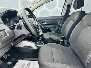 DACIA DUSTER 2019 1.6i E6 4x4 Garantie 12 Luni Rate Avans 0