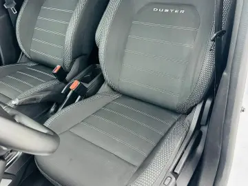 DACIA DUSTER 2019 1.6i E6 4x4 Garantie 12 Luni Rate Avans 0