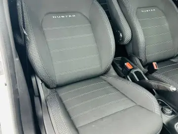 DACIA DUSTER 2019 1.6i E6 4x4 Garantie 12 Luni Rate Avans 0