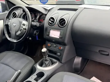 Nissan Qashqai-2