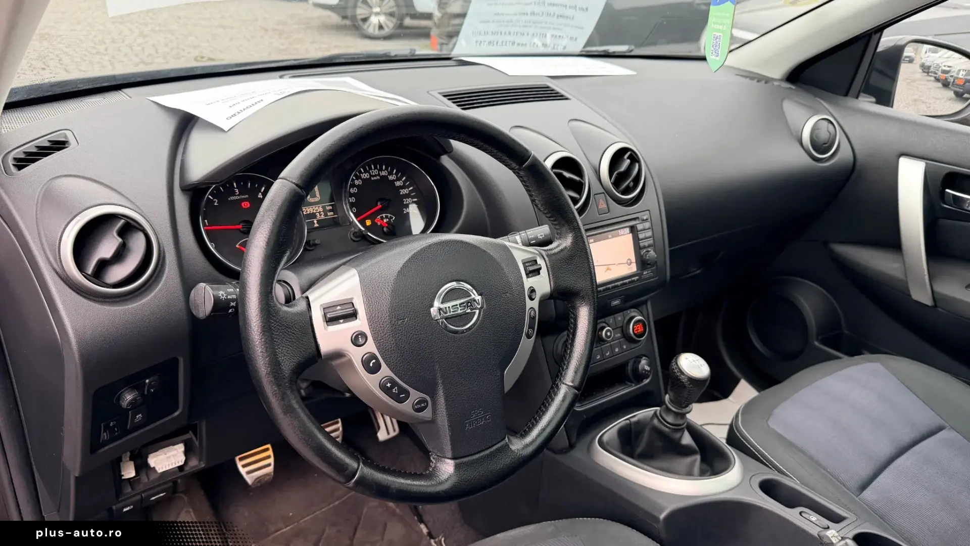 Nissan Qashqai-2