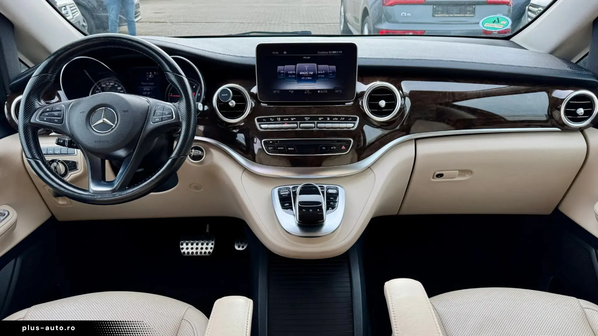 Mercedes-Benz V