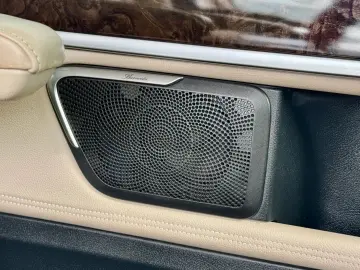 Mercedes-Benz V