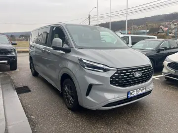 Ford Tourneo-Custom-
