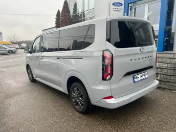 Ford Tourneo-Custom-