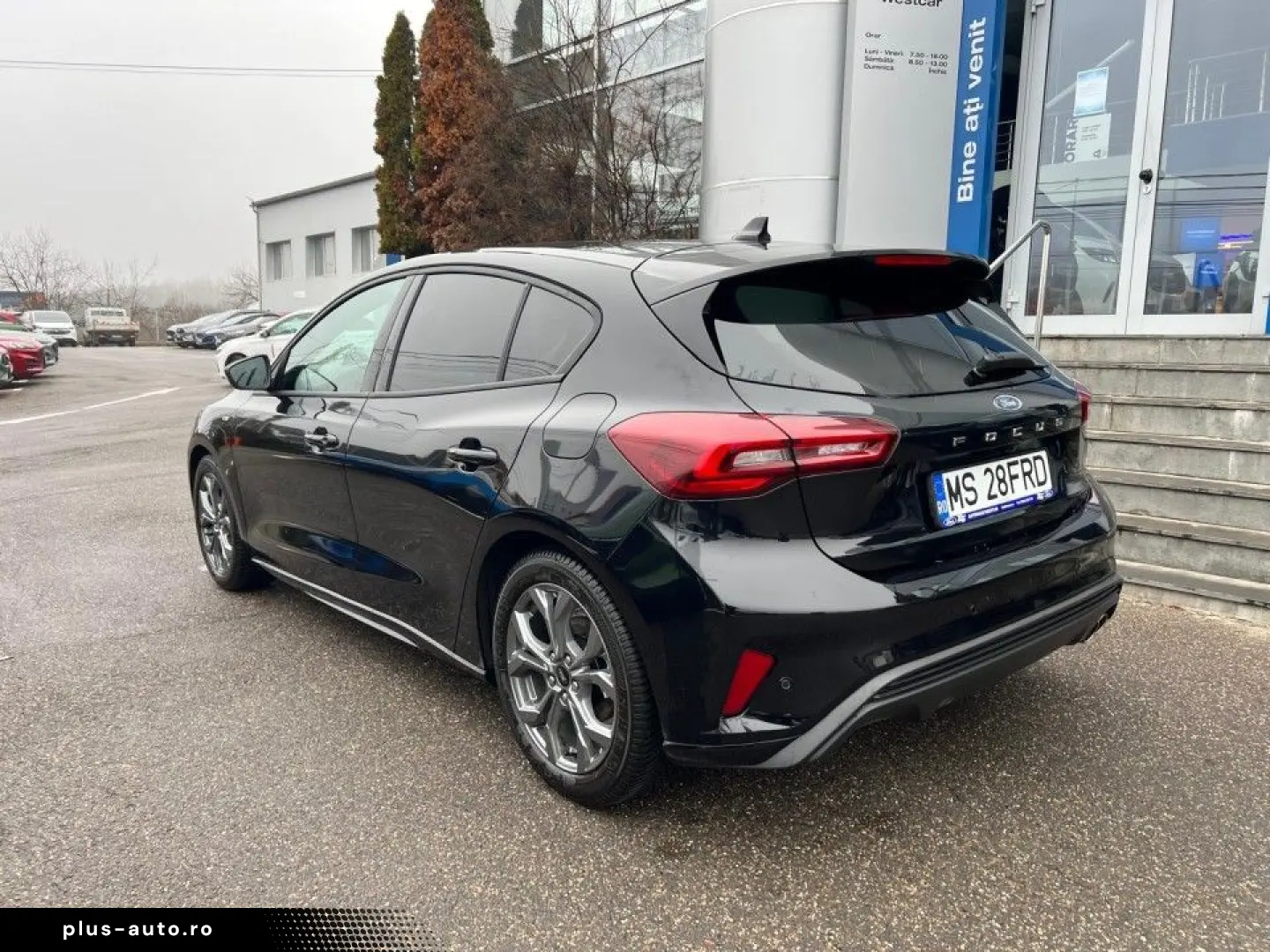 Ford Focus MCA 5 usi ST-Line X 1.0T EcoBoost mHEV 155 CP A7
