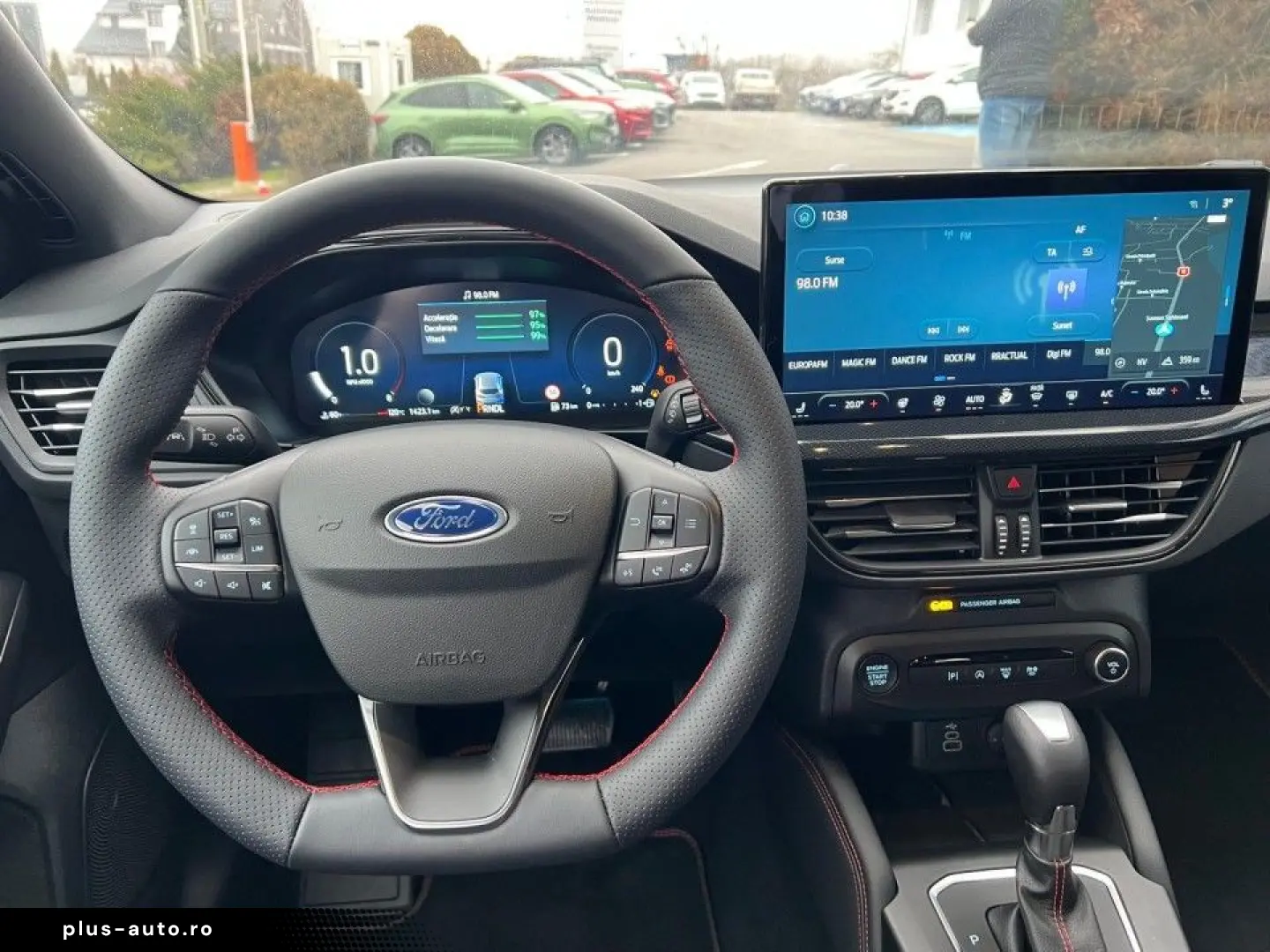 Ford Focus MCA 5 usi ST-Line X 1.0T EcoBoost mHEV 155 CP A7