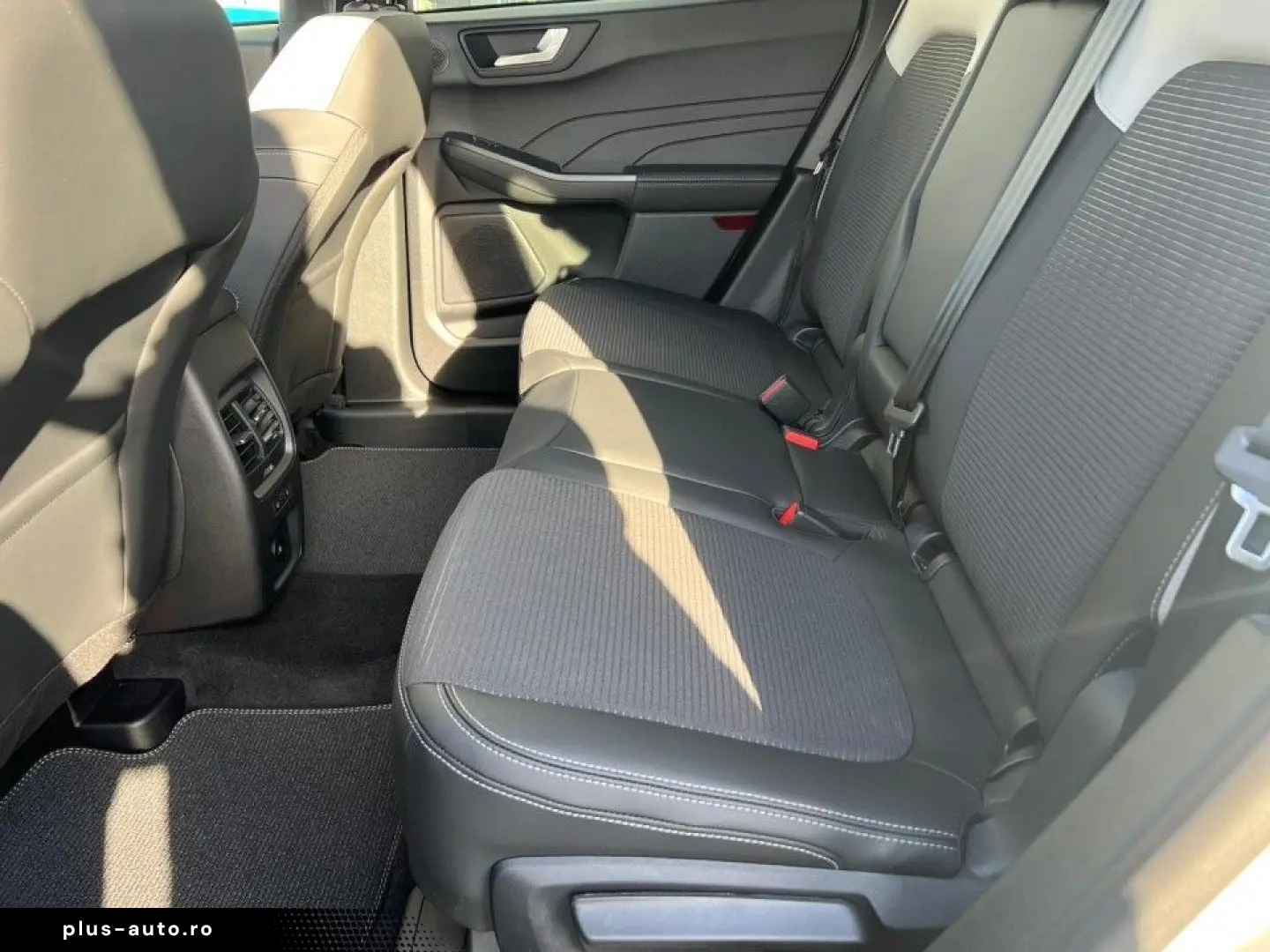 Ford Kuga MCA 5 usi Sound Edition 2.5l Duratec FHEV 183 CP A
