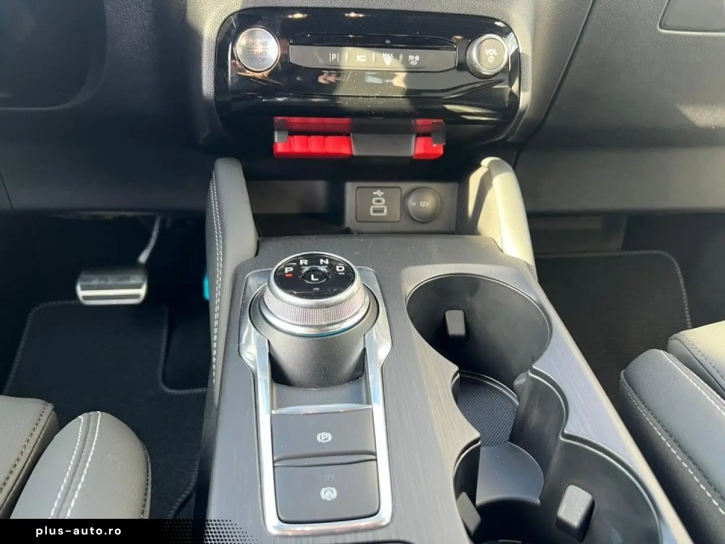 Ford Kuga MCA 5 usi Sound Edition 2.5l Duratec FHEV 183 CP A