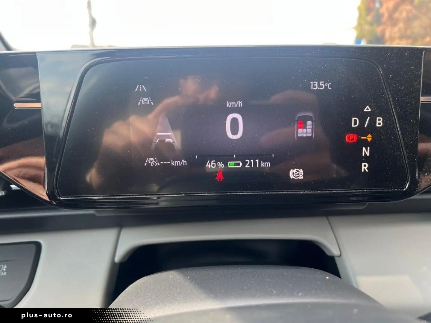 Ford Capri 5 usi Premium electric  autonomie extinsă 340 CP
