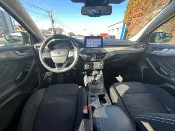 Ford Focus Titanium 1.0 Ecoboost 125 CP Wagon