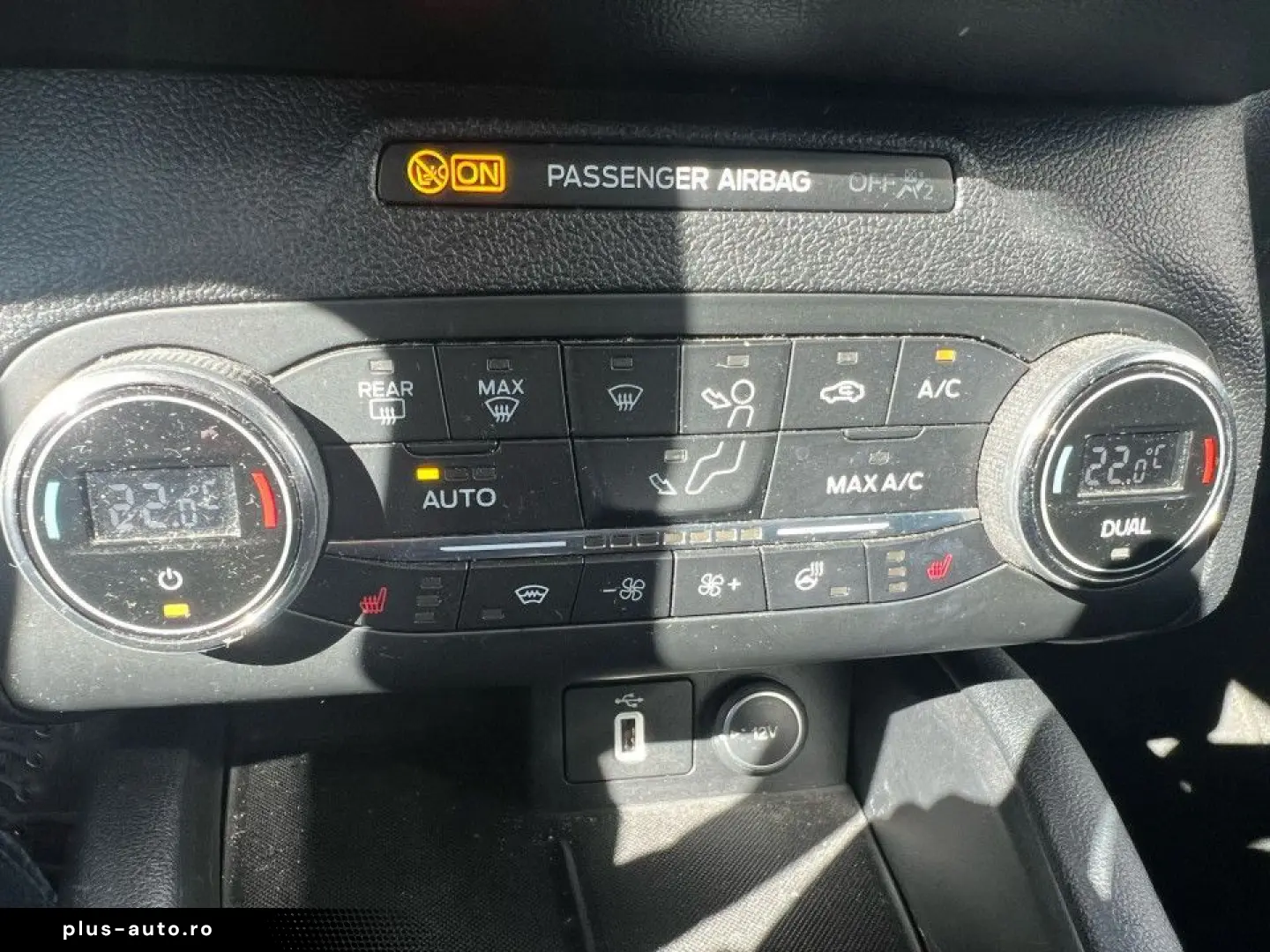 Ford Focus Titanium 1.0 Ecoboost 125 CP Wagon