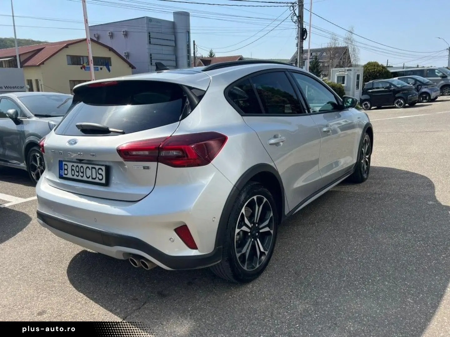 Ford Focus MCA 5 usi Active X 1.0T EcoBoost mHEV 155 CP A7