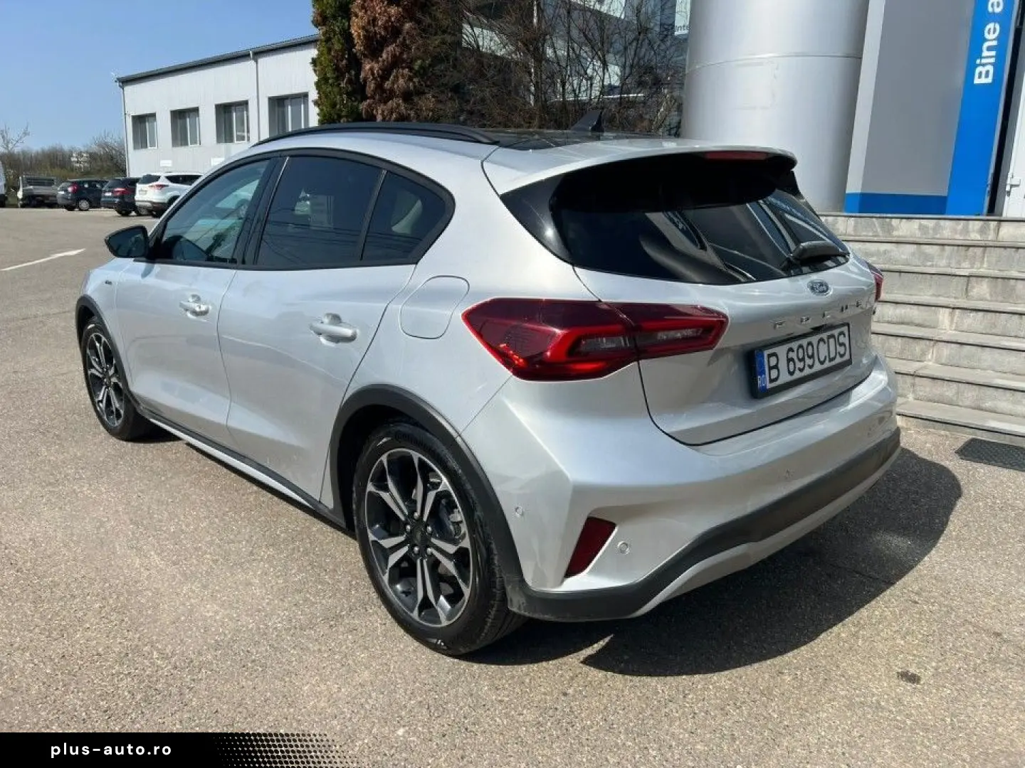 Ford Focus MCA 5 usi Active X 1.0T EcoBoost mHEV 155 CP A7