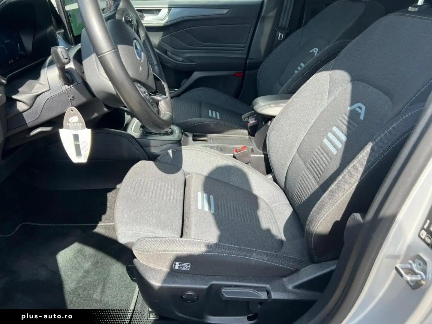 Ford Focus MCA 5 usi Active X 1.0T EcoBoost mHEV 155 CP A7