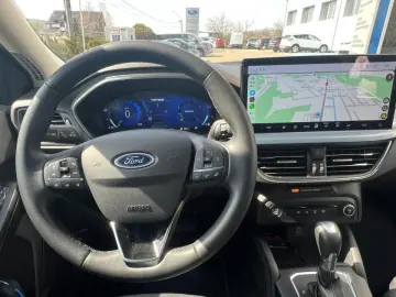 Ford Focus MCA 5 usi Active X 1.0T EcoBoost mHEV 155 CP A7
