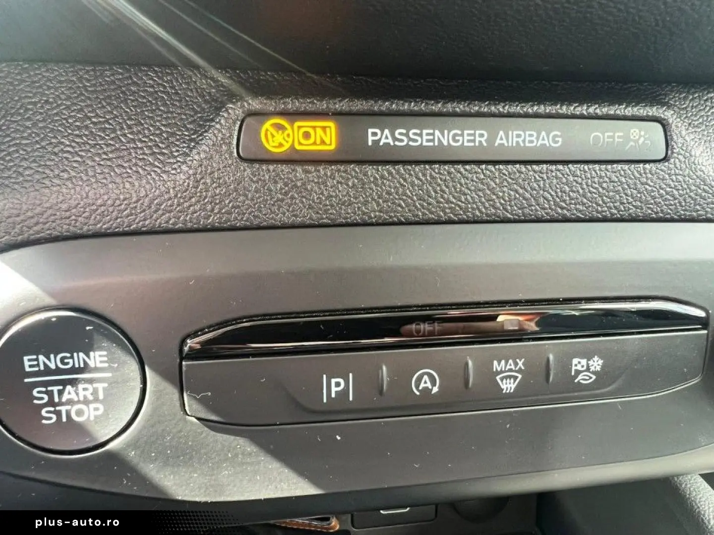 Ford Focus MCA 5 usi Active X 1.0T EcoBoost mHEV 155 CP A7