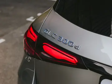 Mercedes Benz GLC 300d 4 Matic AMG