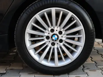 BMW 325d GT - Diesel - Automatic - 218hp - 194900km 06 2014