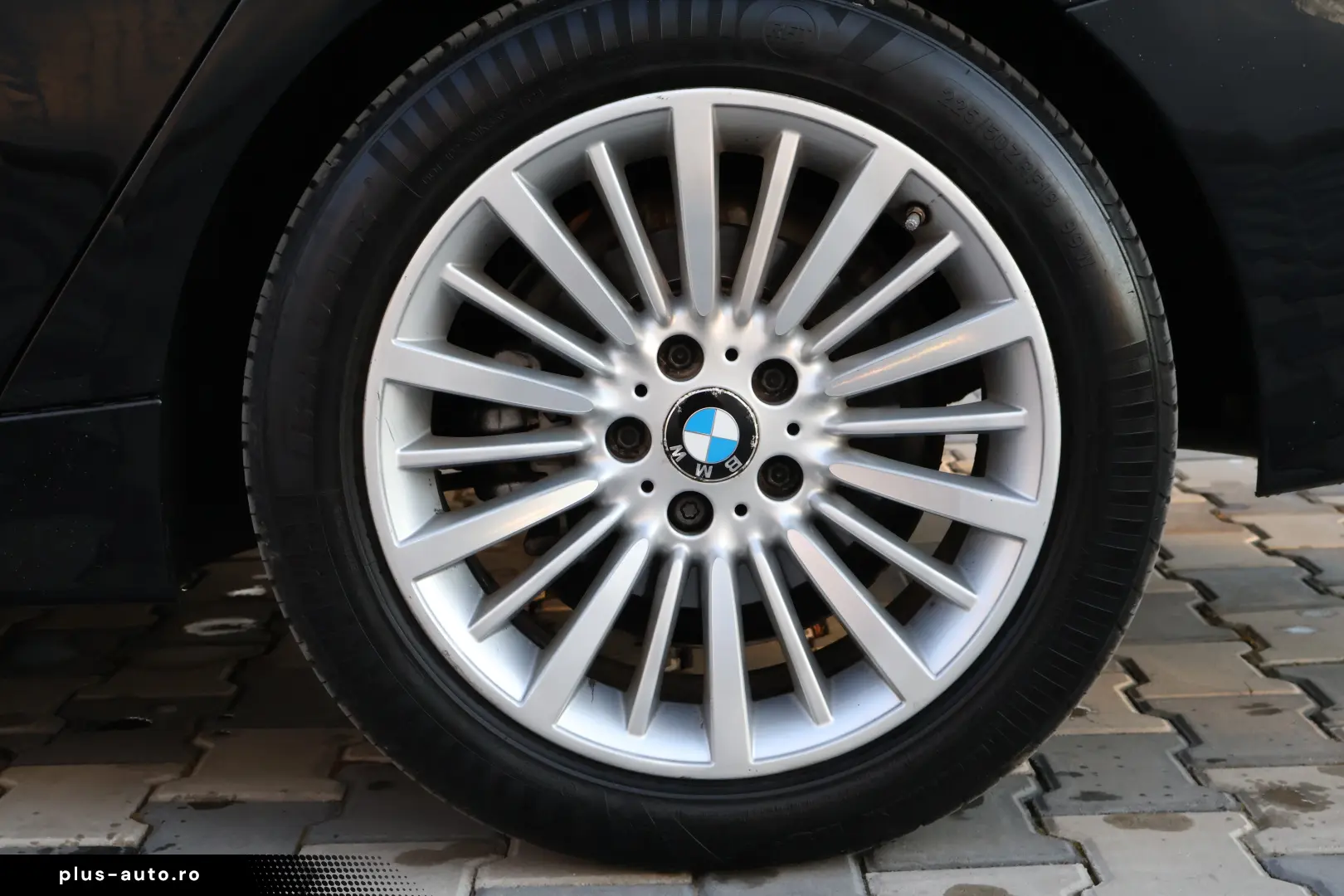 BMW 325d GT - Diesel - Automatic - 218hp - 194900km 06 2014