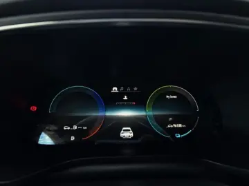 RENAULT ARKANA 1.6 145CP E-Tech Engineered