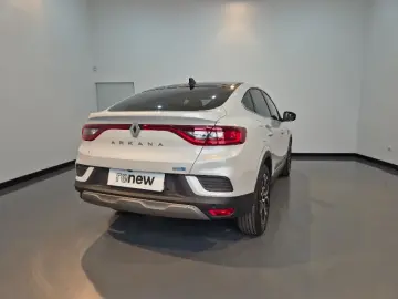 RENAULT ARKANA 1.6 E-Tech 145CP Intens