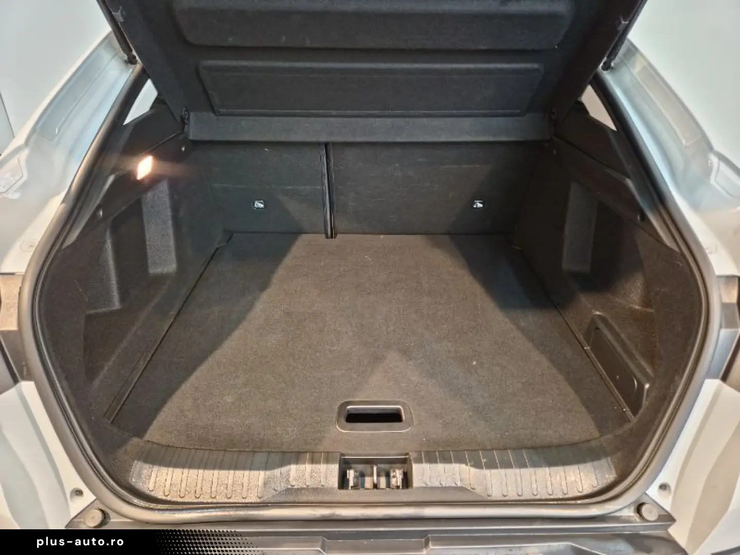 RENAULT ARKANA 1.6 E-Tech 145CP Intens