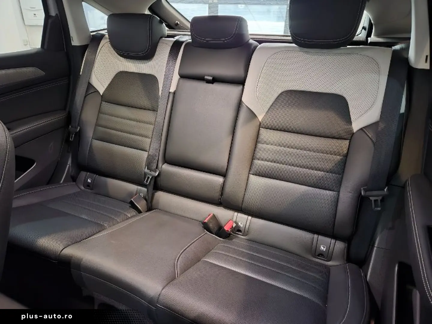 RENAULT ARKANA 1.6 E-Tech 145CP Intens