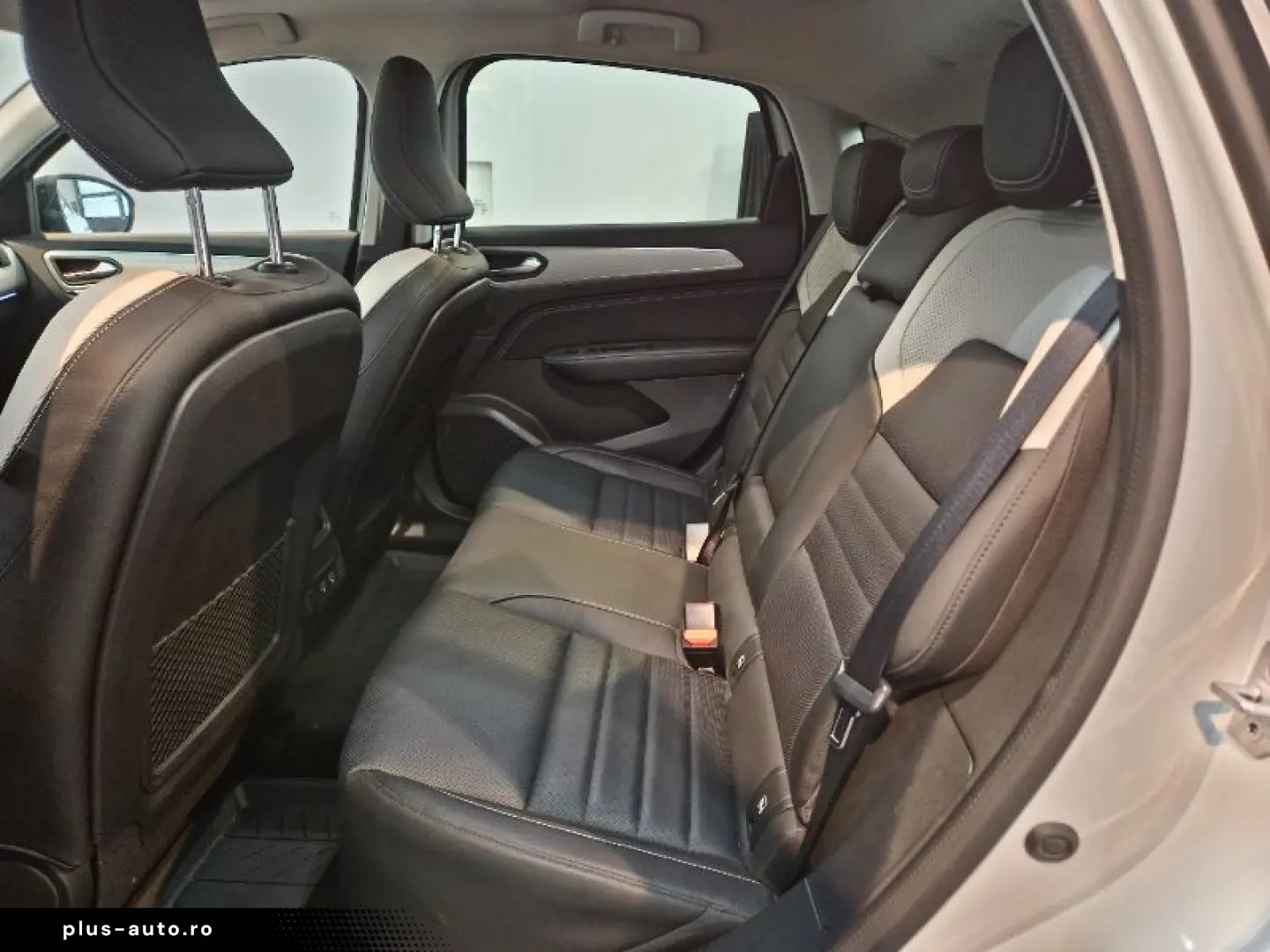 RENAULT ARKANA 1.6 E-Tech 145CP Intens