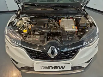 RENAULT ARKANA 1.6 E-Tech 145CP Intens