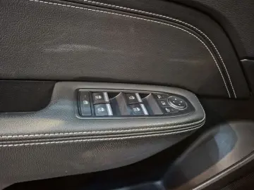 RENAULT ARKANA 1.6 E-Tech 145CP Intens