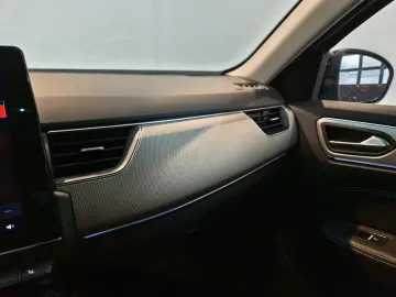 RENAULT ARKANA 1.6 E-Tech 145CP Intens