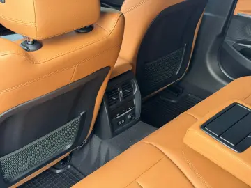 BMW 330I 2019