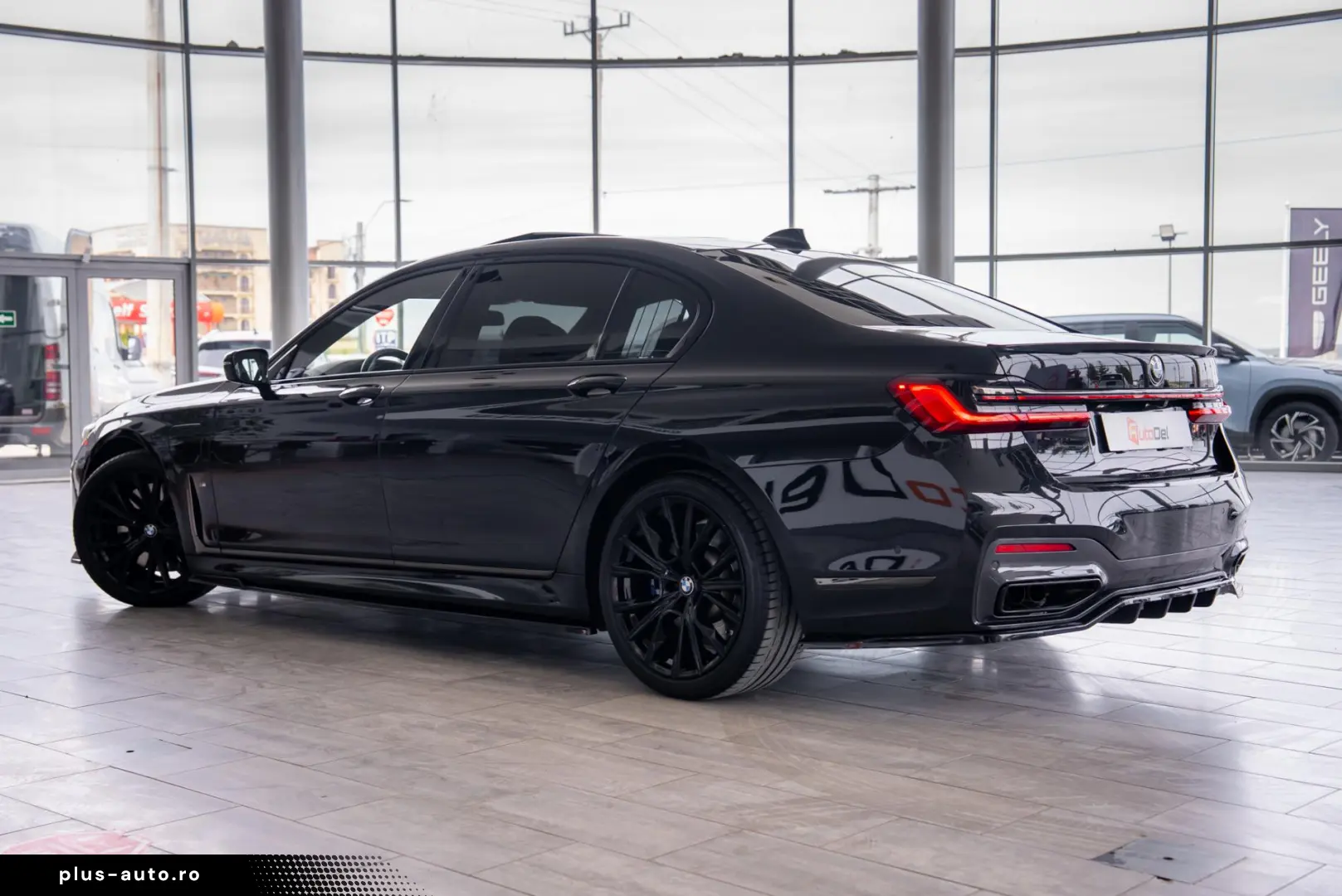 BMW Seria 7 745Le xDrive 3.0 Plug-in Hybrid
