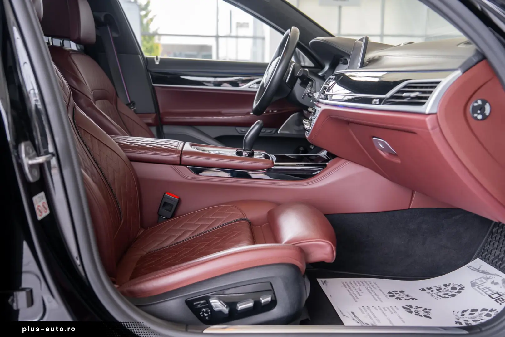 BMW Seria 7 745Le xDrive 3.0 Plug-in Hybrid