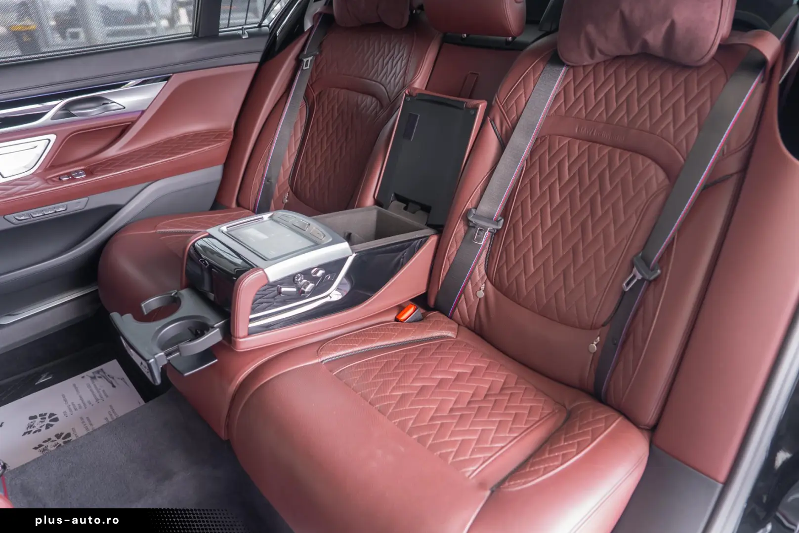 BMW Seria 7 745Le xDrive 3.0 Plug-in Hybrid