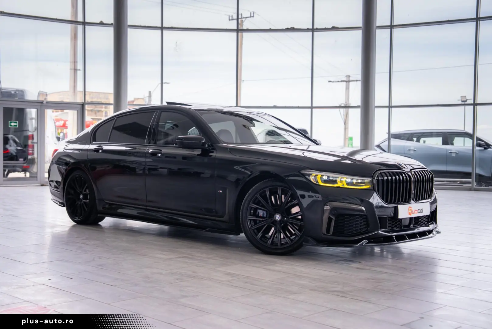 BMW Seria 7 745Le xDrive 3.0 Plug-in Hybrid