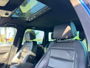 Volkswagen Touareg R-LINE