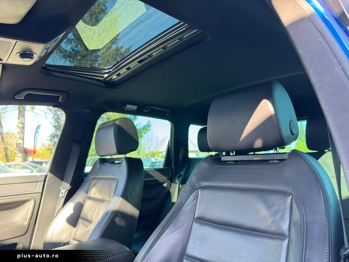 Volkswagen Touareg R-LINE